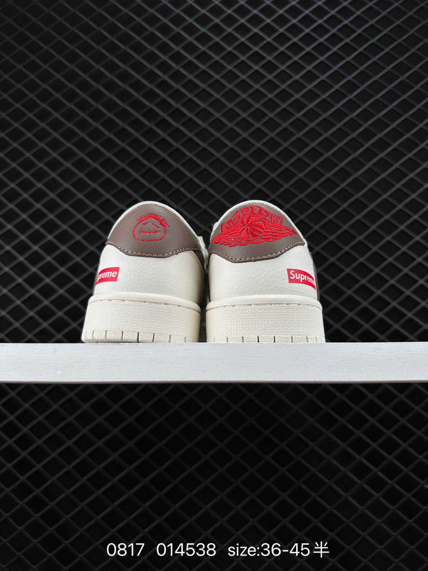 Travis Scott x Air Jordan 1 ” Reverse Mocha “